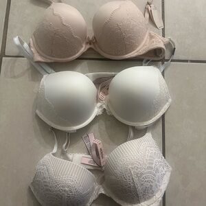 3 Victoria's Secret Lace Push-Up Bra bundle- Pink, White, Cream